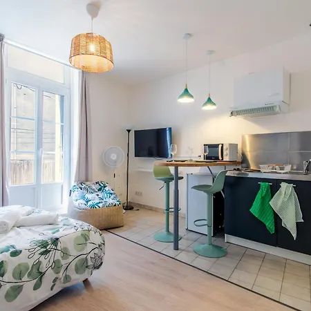 Appartement Deluxe - Climatise - Wifi - Tv Connectee - Parking 1mn A Pied *